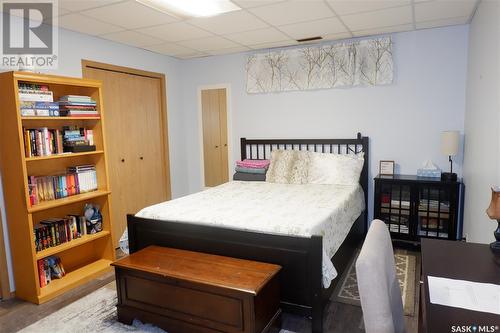 355 Centre Street, Coronach, SK - Indoor Photo Showing Bedroom