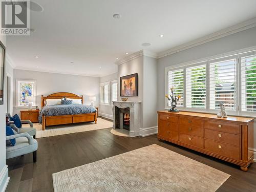 16 Clarendon Avenue, Toronto (Casa Loma), ON - Indoor Photo Showing Bedroom