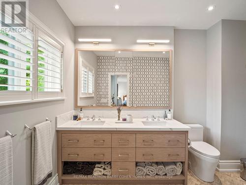 16 Clarendon Avenue, Toronto (Casa Loma), ON - Indoor Photo Showing Bathroom