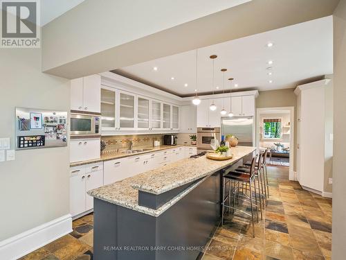 16 Clarendon Avenue, Toronto (Casa Loma), ON - Indoor Photo Showing Kitchen With Upgraded Kitchen