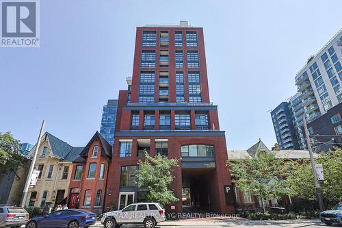 704 - 501 Adelaide Street W, Toronto (Waterfront Communities), ON - Outdoor With Balcony With Facade