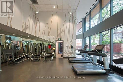 704 - 501 Adelaide Street W, Toronto (Waterfront Communities), ON - Indoor Photo Showing Gym Room