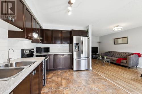 1523 Glenbourne Drive, Oshawa, ON - Indoor Photo Showing Kitchen With Stainless Steel Kitchen With Double Sink