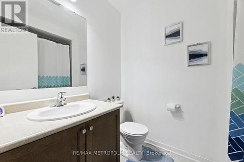 1523 Glenbourne Drive, Oshawa, ON - Indoor Photo Showing Bathroom