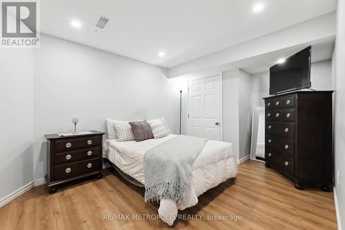 1523 Glenbourne Drive, Oshawa, ON - Indoor Photo Showing Bedroom