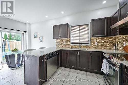 2524 Secreto Drive, Oshawa (Windfields), ON - Indoor Photo Showing Kitchen With Double Sink With Upgraded Kitchen