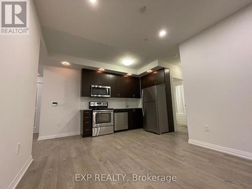 710 - 9560 Markham Road, Markham (Wismer), ON - Indoor Photo Showing Kitchen With Stainless Steel Kitchen