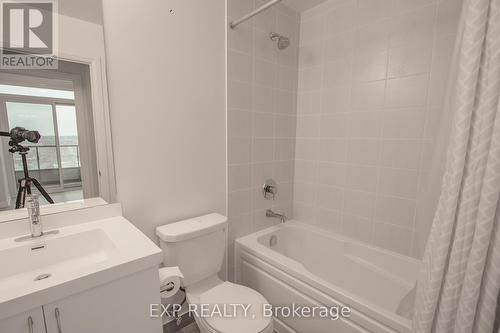 710 - 9560 Markham Road, Markham (Wismer), ON - Indoor Photo Showing Bathroom