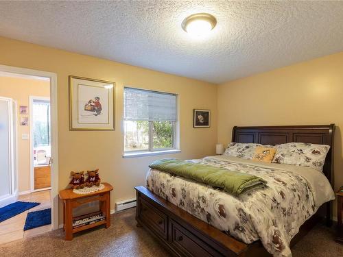 1873 Galvin Pl, Qualicum Beach, BC 