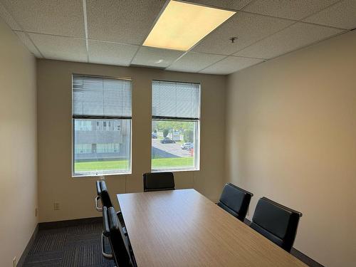 Office - 200C-2156 Rue De La Province, Longueuil (Le Vieux-Longueuil), QC - Indoor Photo Showing Dining Room