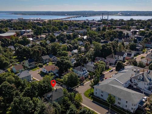 4 Hillcrest Avenue, Charlottetown, PE 