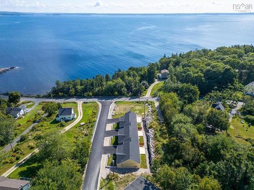 9 Lions Club Road, Fox Point, NS 