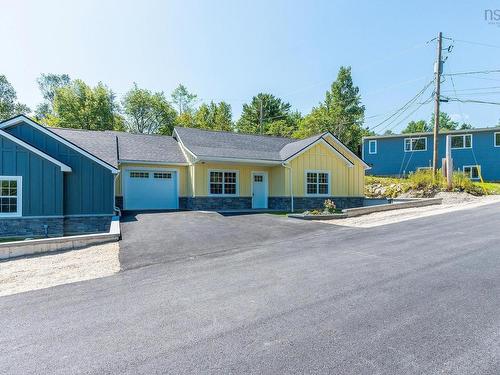 11 Lions Club Road, Fox Point, NS 