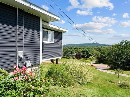 271 376 Highway, Central West River, NS 