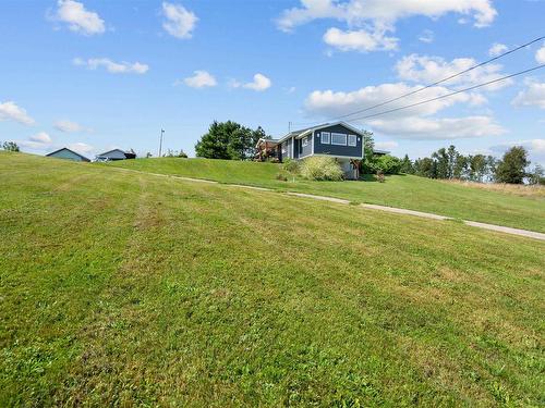 271 376 Highway, Central West River, NS 