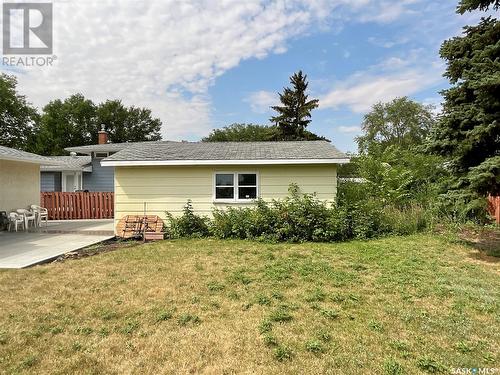 56 Atchison Crescent, Regina, SK - Outdoor