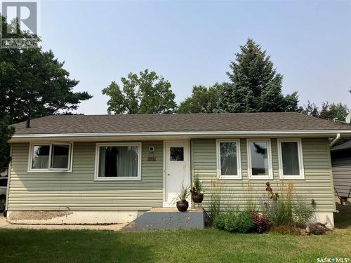 518 1St Street E, Lafleche, SK - Outdoor