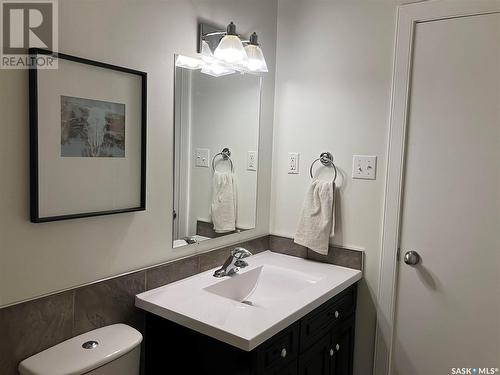 518 1St Street E, Lafleche, SK - Indoor Photo Showing Bathroom