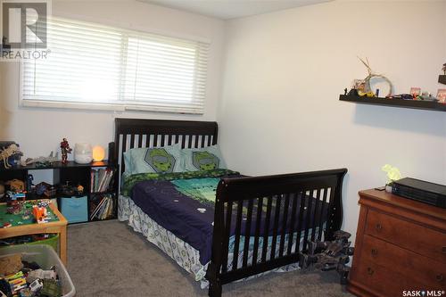 522 Upland Drive, Regina, SK - Indoor Photo Showing Bedroom