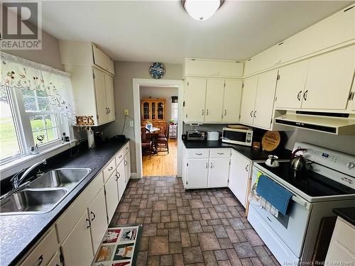 10240 105 Route, Beechwood, NB - Indoor Photo Showing Kitchen With Double Sink