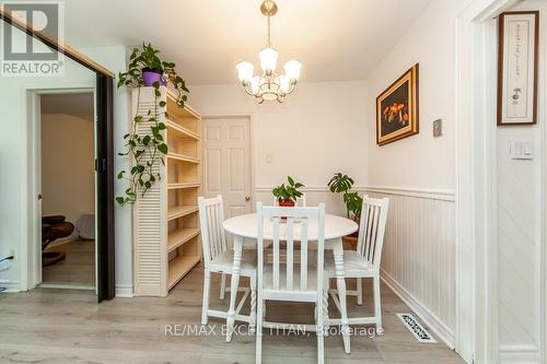 278 Pasadena Drive, Georgina, ON - Indoor Photo Showing Dining Room