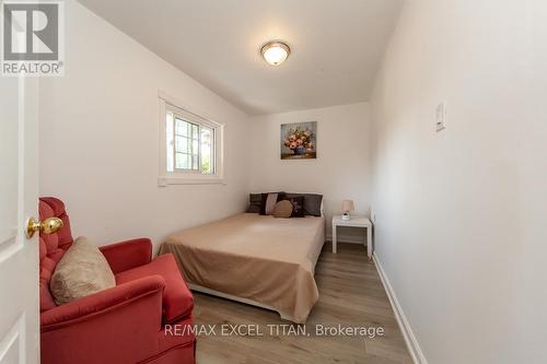 278 Pasadena Drive, Georgina, ON - Indoor Photo Showing Bedroom