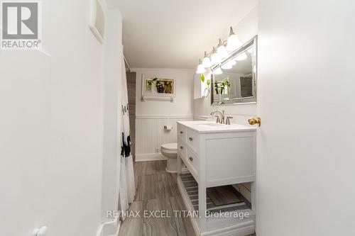 278 Pasadena Drive, Georgina, ON - Indoor Photo Showing Bathroom