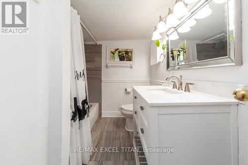 278 Pasadena Drive, Georgina, ON - Indoor Photo Showing Bathroom