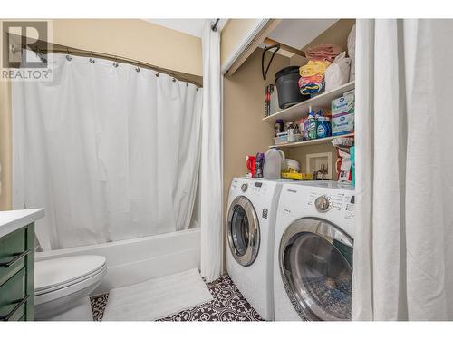 1001 30 Avenue Unit# 29, Vernon, BC - Indoor Photo Showing Laundry Room