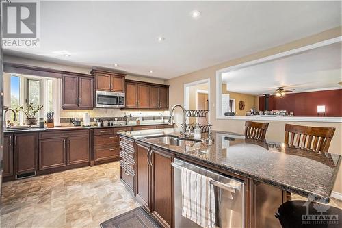 534 County Rd 1 Road, Smiths Falls, ON - Indoor Photo Showing Kitchen