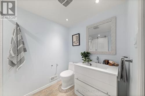 1 Seneca Road, Peterborough (Northcrest), ON - Indoor Photo Showing Bathroom