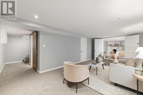 1 Seneca Road, Peterborough (Northcrest), ON - Indoor Photo Showing Living Room