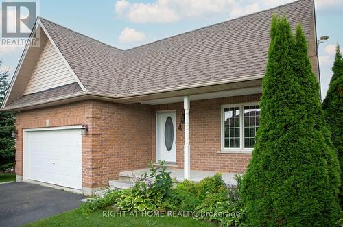 4 Champlain Boulevard, Kawartha Lakes (Lindsay), ON - Outdoor