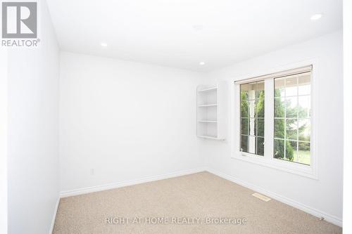 4 Champlain Boulevard, Kawartha Lakes (Lindsay), ON - Indoor Photo Showing Other Room