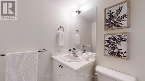 302 - 280 Donlands Avenue, Toronto (Danforth Village-East York), ON - Indoor Photo Showing Bathroom