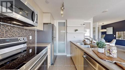 302 - 280 Donlands Avenue, Toronto (Danforth Village-East York), ON - Indoor Photo Showing Kitchen With Double Sink With Upgraded Kitchen