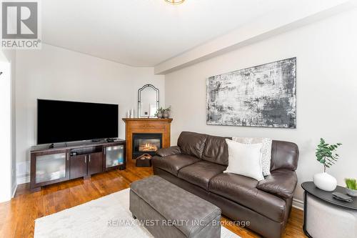 131 Cherokee Drive, Vaughan, ON - Indoor Photo Showing Living Room With Fireplace