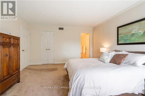 305 - 150 Wilson Street W, Hamilton (Ancaster), ON - Indoor Photo Showing Bedroom