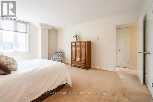 305 - 150 Wilson Street W, Hamilton (Ancaster), ON - Indoor Photo Showing Bedroom