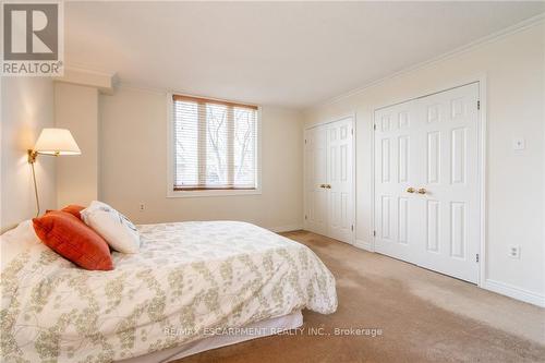 305 - 150 Wilson Street W, Hamilton (Ancaster), ON - Indoor Photo Showing Bedroom