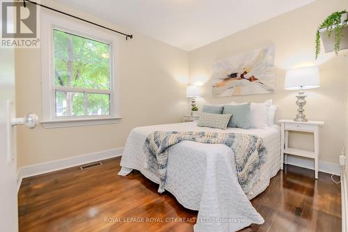 10 Rosewood Avenue, Guelph (Onward Willow), ON - Indoor Photo Showing Bedroom