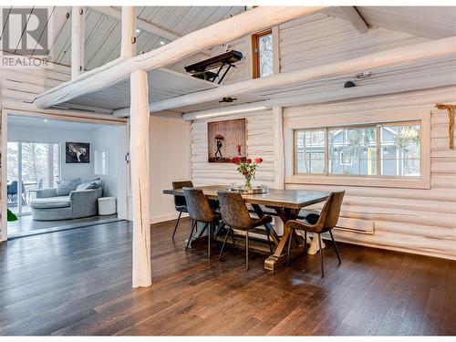 5555 Stubbs Road, Lake Country, BC - Indoor Photo Showing Dining Room