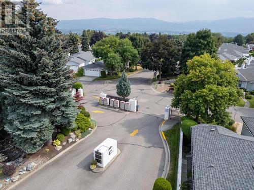 1101 Cameron Avenue Unit# 1, Kelowna, BC - Outdoor With View