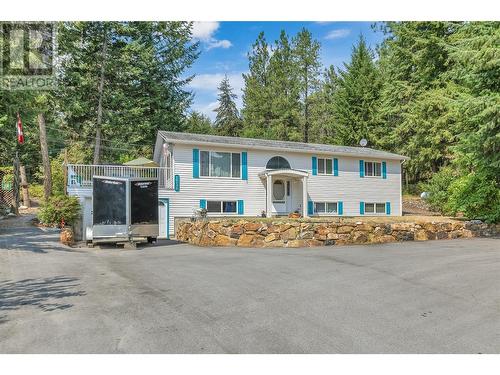 10736 Pinecrest Road, Vernon, BC - Outdoor With Facade