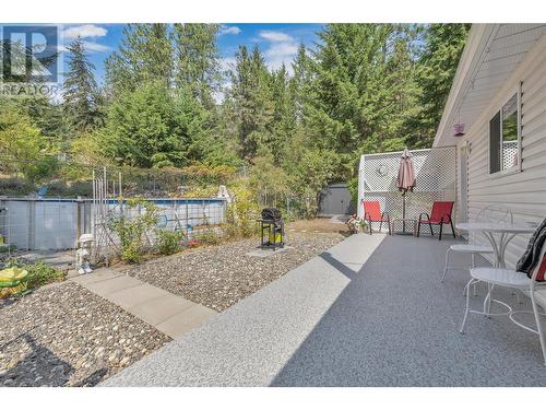 10736 Pinecrest Road, Vernon, BC - Outdoor