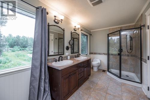 12345 N Kelly Road, Prince George, BC - Indoor Photo Showing Bathroom