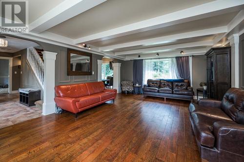 12345 N Kelly Road, Prince George, BC - Indoor Photo Showing Living Room