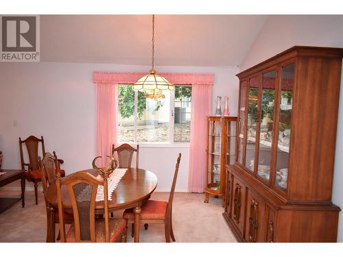 1400 14 Avenue Unit# 1, Vernon, BC - Indoor Photo Showing Dining Room