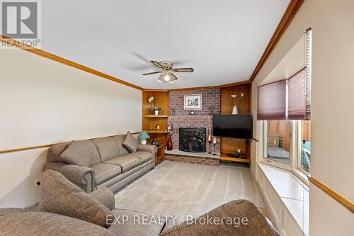 59 Glen Dhu Drive, Whitby (Rolling Acres), ON - Indoor Photo Showing Living Room With Fireplace