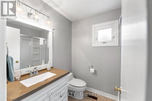 59 Glen Dhu Drive, Whitby (Rolling Acres), ON - Indoor Photo Showing Bathroom